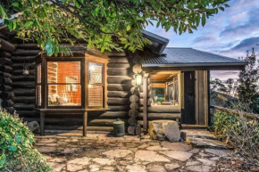 Romantic Retreat in the Dandenong Mountains